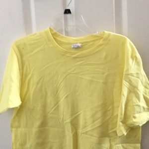 FINAL MARKDOWN Classic t shirt medium